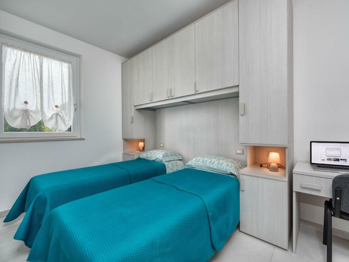 Apartments Giuliana Бардолино Екстериор снимка